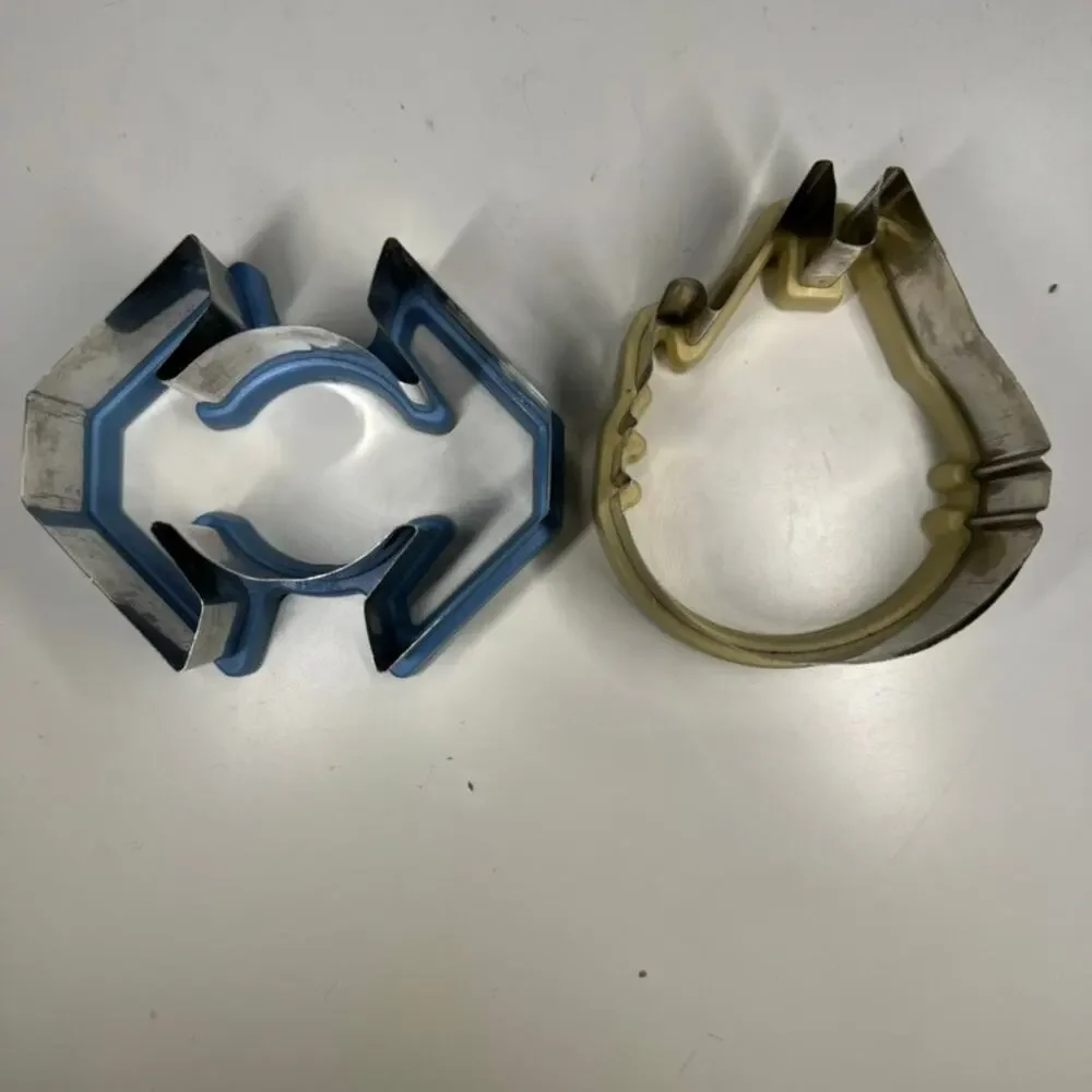 Williams Sonoma Star Wars Millennium Falcon Tie Fighter Cookie Sandwich Cutters